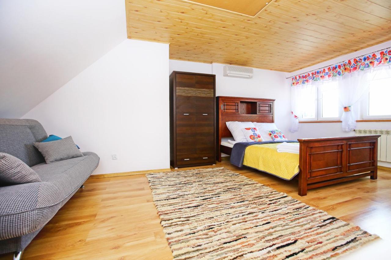 Apartamenty Pod Zamkowa Gora Rajgród Exteriör bild